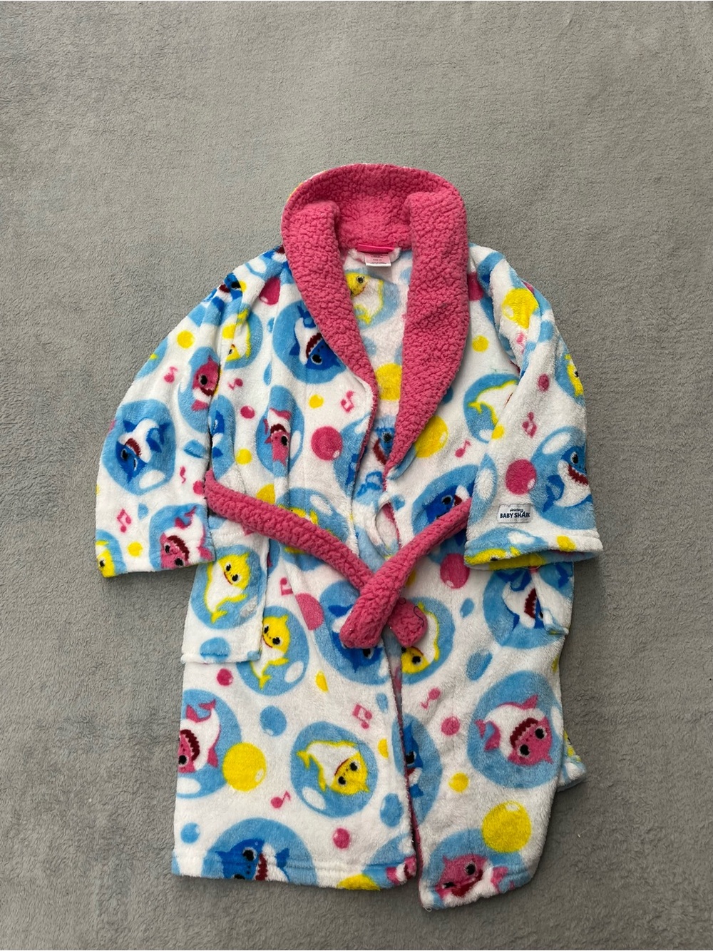 Pinkfong Baby Shark Bathrobe Toddler Girls Size 4T